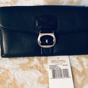 Vintage Michael kors wallet.
